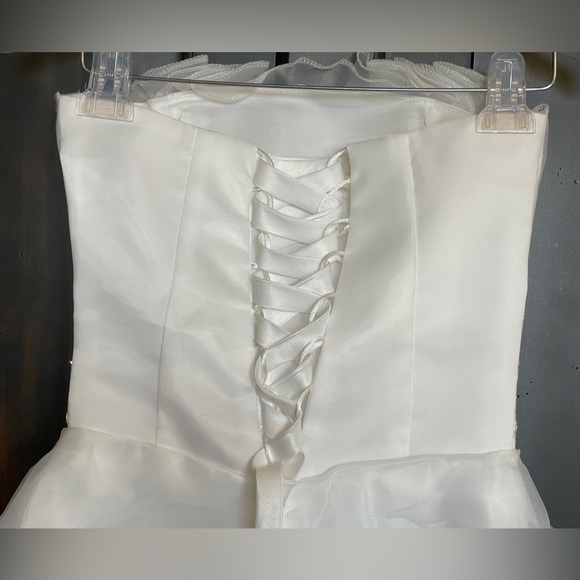 Wedding Bride Prom Dress Gown Sz XS NWOT White Layered Tulle Pleated Corset - Picture 8 of 16